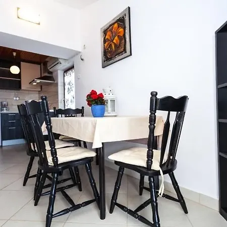 In With Sea View, Terrace, Air Conditioning,wifi 3475-4 *